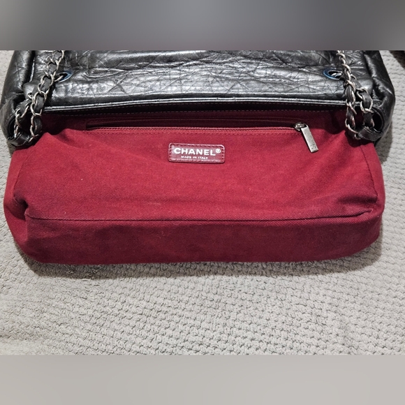 CHANEL Flap Bag Aged Calf Skin Maltese Leather Single Flag Purse Chain Handle - Picture 16 of 17